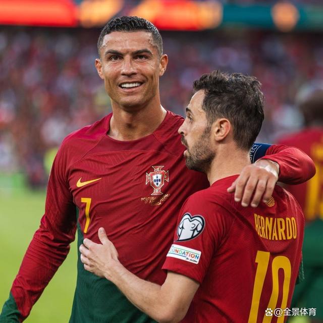 ayx-关键时刻尤文图斯迎来里程碑:欧超杯节点到来;悬念犹存;身体对抗强度拉满(尤文图斯vs曼城巅峰对决)