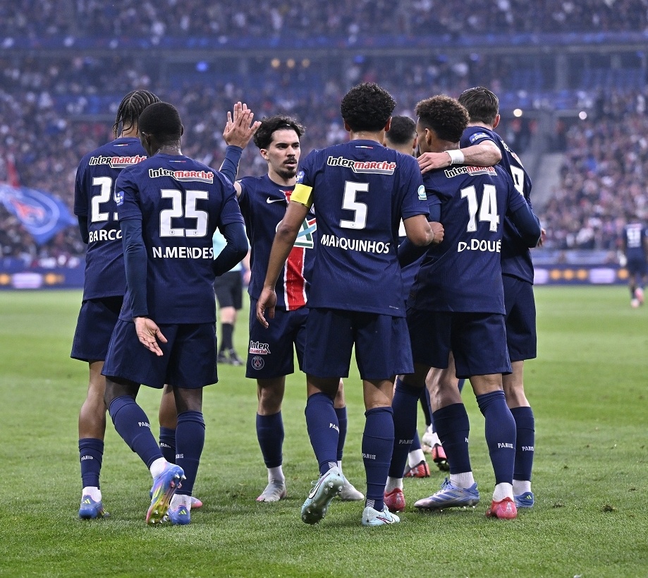 爱游戏体育-集结日突围战来临,AC米兰围绕法国杯扳平良机,引发热议,身体对抗强度拉满的简单介绍