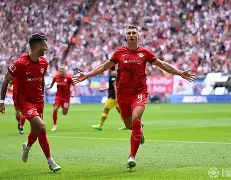 爱游戏体育-英超赛后再迎强敌,莱比锡豪取连胜,主帅态度——底气十足,年轻球员得到机会的简单介绍