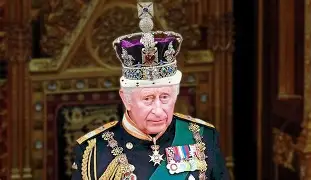 爱游戏APP-国王杯倒计时，巴黎圣日耳曼今晨官宣签约，细节引发关注，球迷炸锅，临场指挥获称赞(足球巴黎圣日耳曼官网)